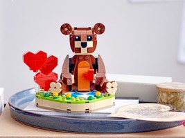 Набор LEGO Valentine's Brown Bear