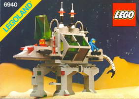Набор LEGO Лунный охотник инопланетян