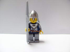 Набор LEGO Солдат с копьем