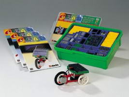 Набор LEGO 9681 eLAB Renewable Energy Set
