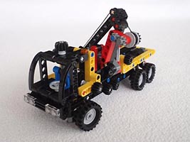 Набор LEGO MOC-0209 Грузовик-тягач с платформой