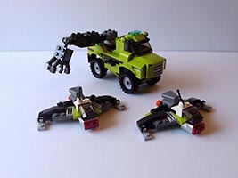 Набор LEGO MOC-1544 Джип с манипулятором и беспилотники