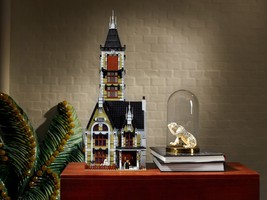 Набор LEGO Haunted House
