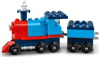 Набор LEGO Bricks and Wheels