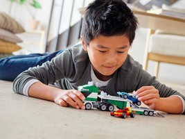 Набор LEGO Race Car Transporter