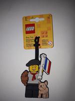 Набор LEGO 6415550 French Minifigure Bag Tag