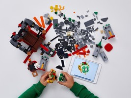 Набор LEGO Bowser's Castle Boss Battle Expansion Set