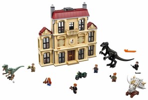 Набор LEGO 75930 Нападение индораптора в поместье