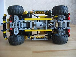 Набор LEGO Тойота Ланд Крузер с держателем телефона