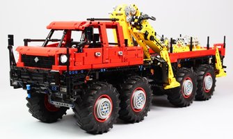 Набор LEGO MOC-15805 Articulated 8?8 Offroad Truck