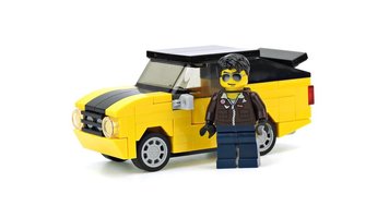 Набор LEGO MOC-15979 Желтый масклкар