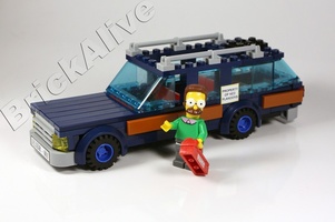 Набор LEGO MOC-17725 Flanders car : The Blue Station Wagon - Simpson
