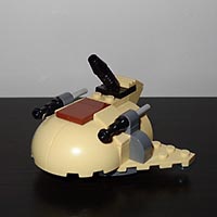 Набор LEGO Бронированный дрон