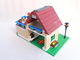Набор LEGO Домик с гаражом