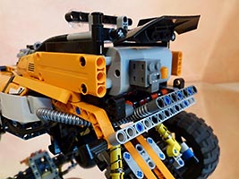 Набор LEGO 'Ползающий по камням' - оранжевый джип