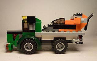Набор LEGO Грузовик с платформой и судно на воздушной подушке