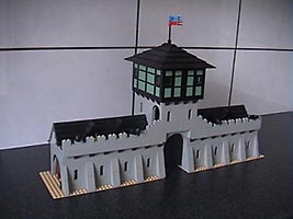 Набор LEGO MOC-5766 Средневековая городская стена с королевскими конюшнями и седельной мастерской
