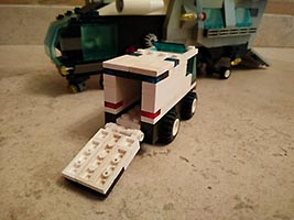 Набор LEGO Маленький полицейский фургон