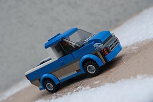 Набор LEGO MOC-6999 Голубой городской грузовичок