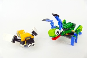 Набор LEGO MOC-8324 Кузнечик и пчела