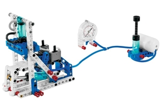 Набор LEGO ST-10135 Штампующий пресс
